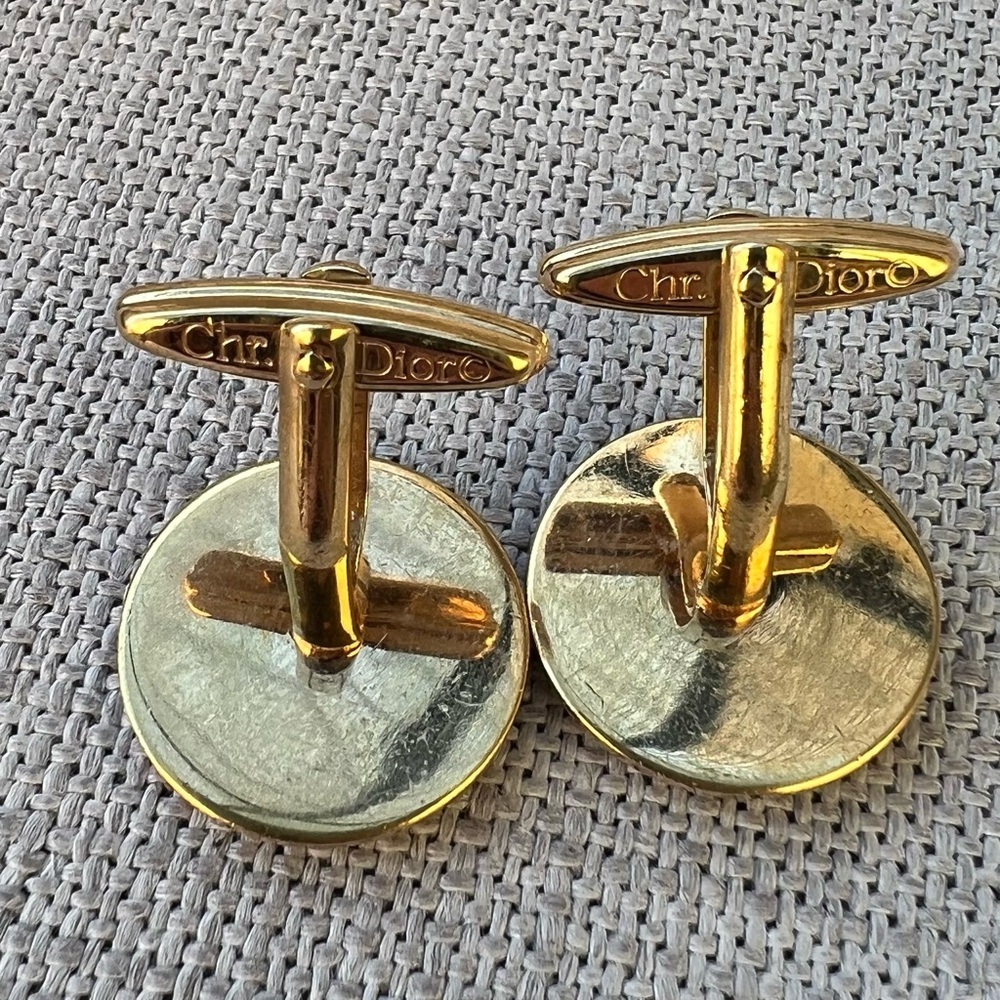 Christian Dior Gold Tone Cufflinks Cuff Links - Picture 2 of 3